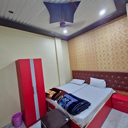 Hotel Kalika P Guest House Benares Buitenkant foto